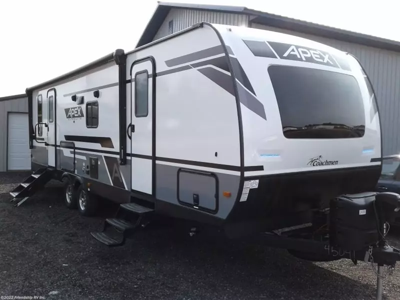 Travel Trailers For Families Travel Trailers for a Family of 4 Jayco Jay Flight STX 174BH Interior