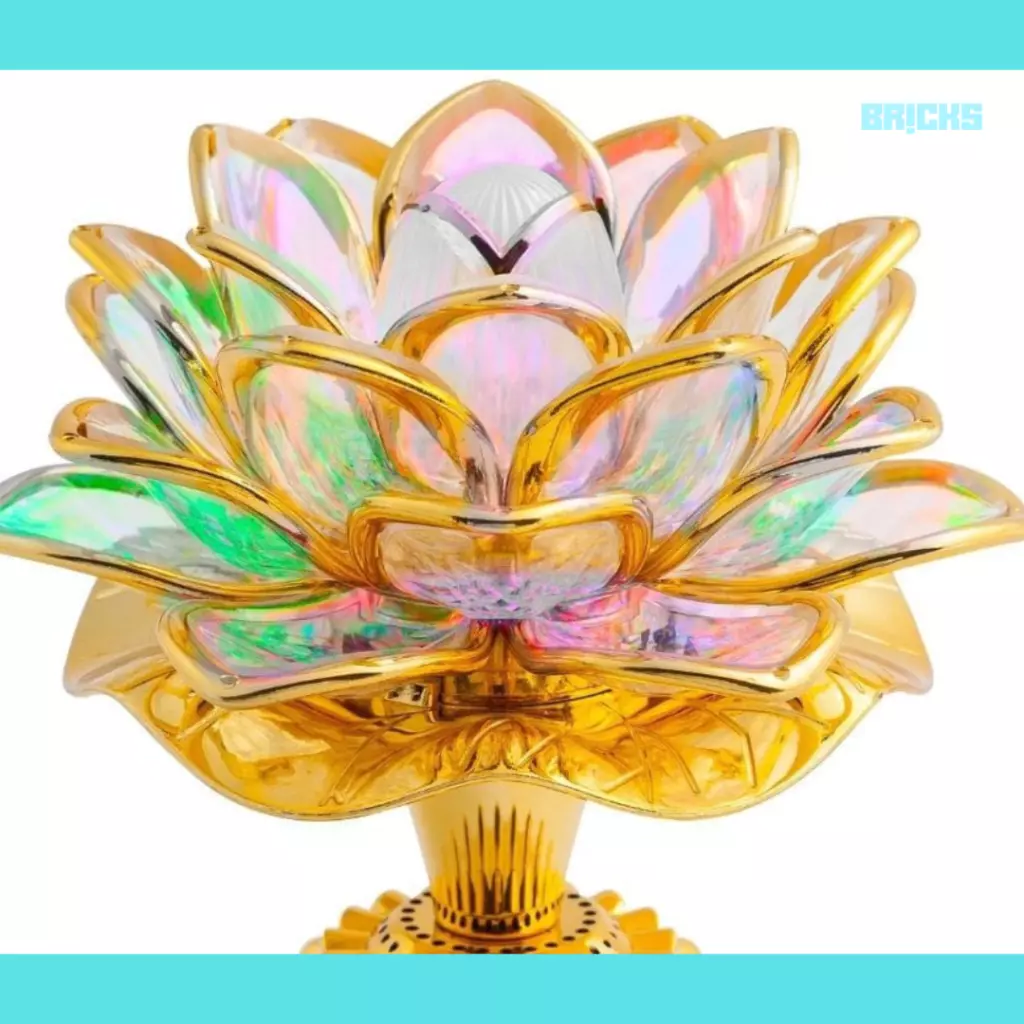 Various colors of feng shui/Vastu crystal lotus represent love and harmony