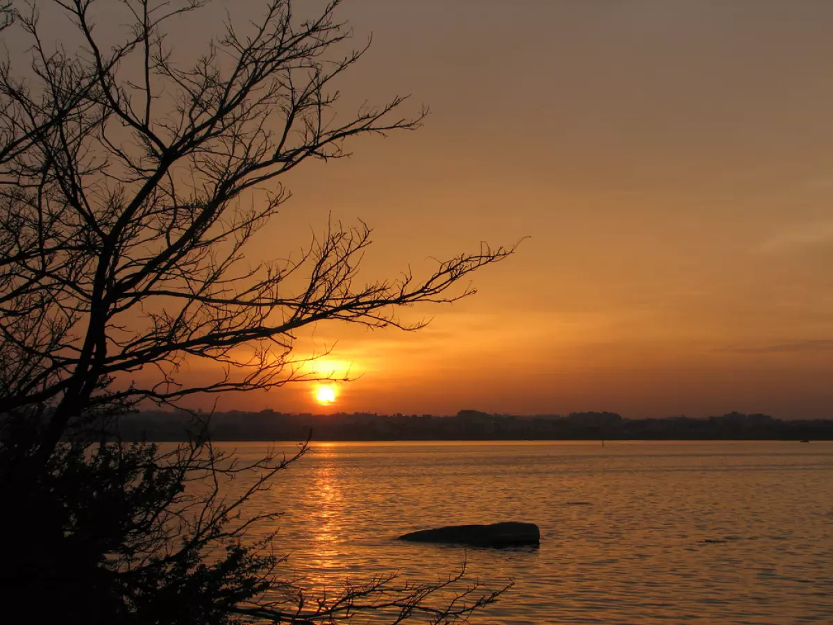 Osman Sagar Lake