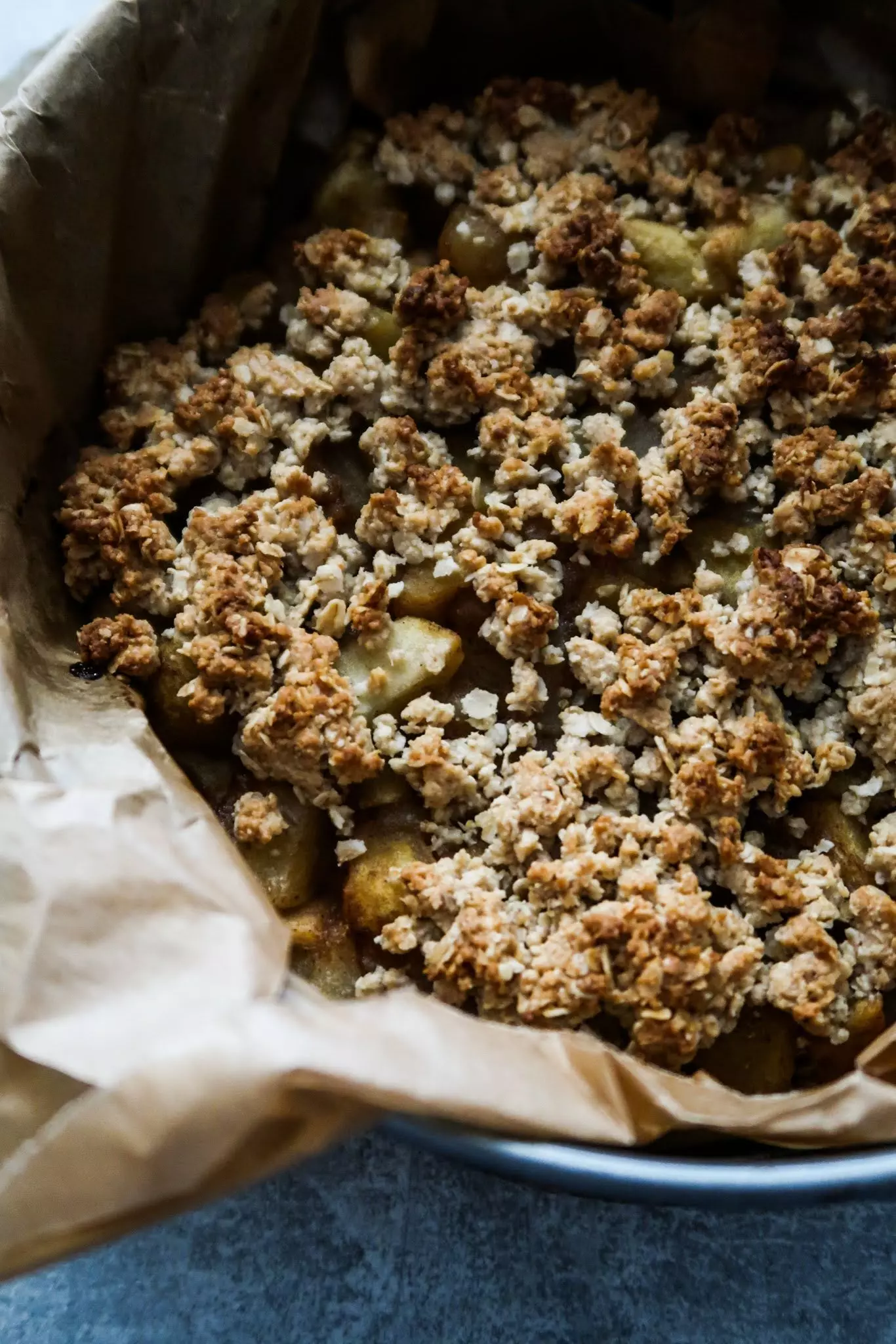 Easy apple crumble pie - healthy dessert ideas